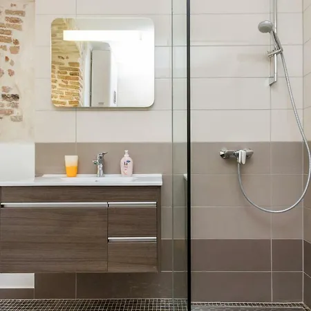 Modern Rino Apartman